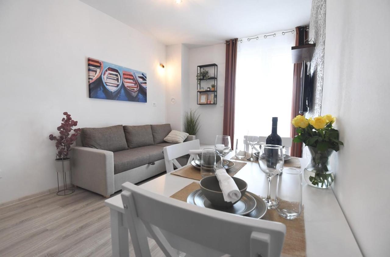 The Grey Apartment Zadar Exterior photo