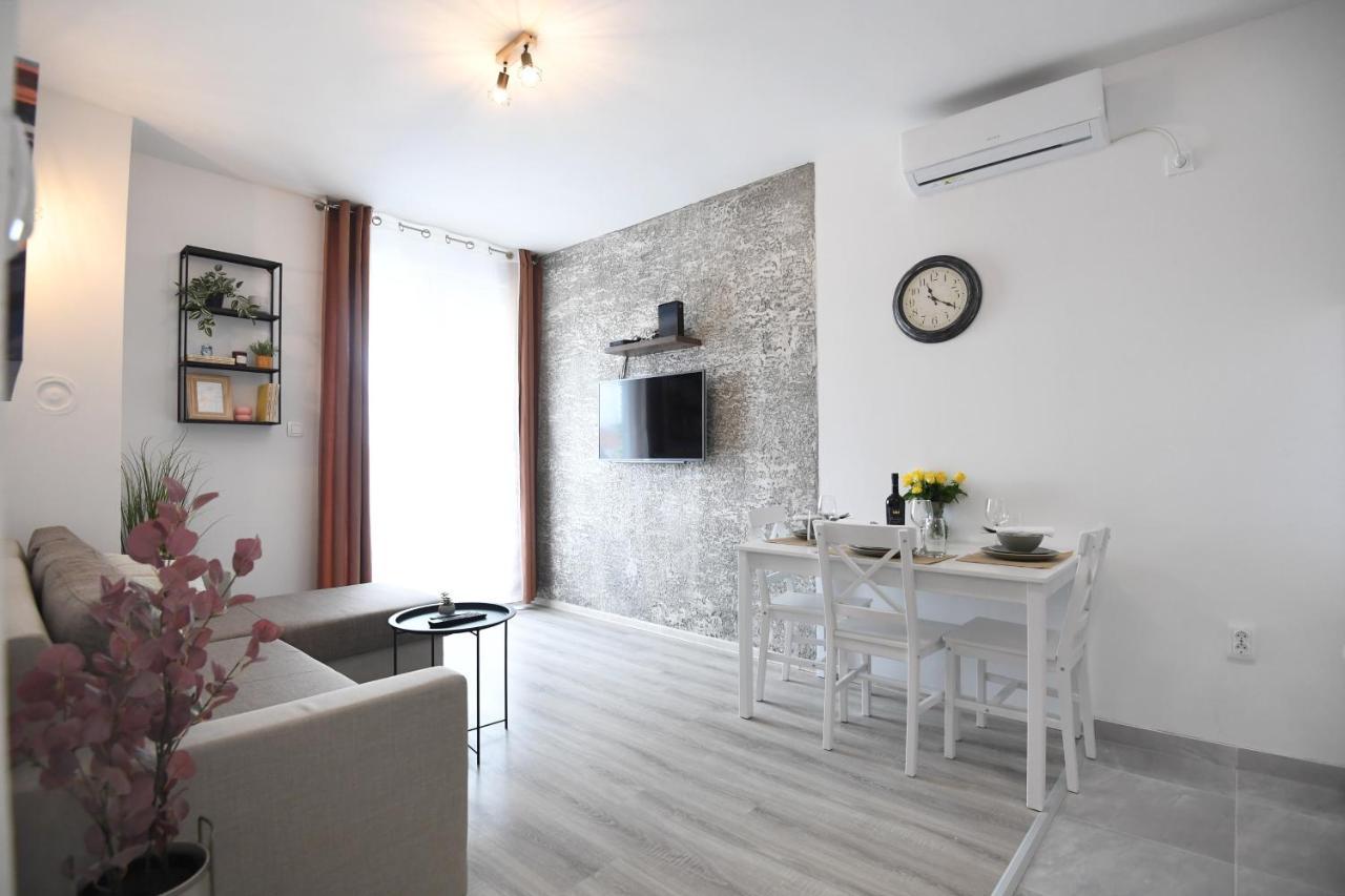 The Grey Apartment Zadar Exterior photo