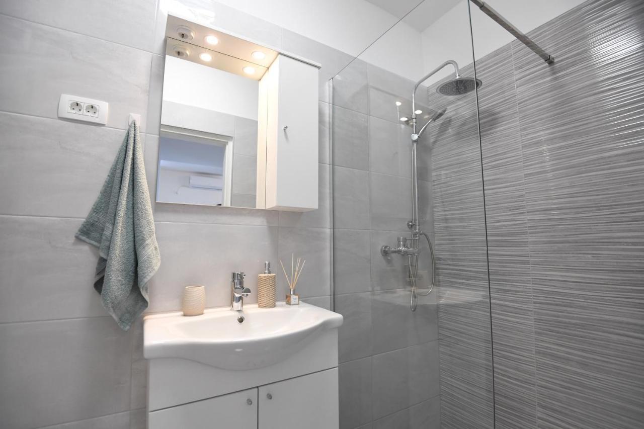 The Grey Apartment Zadar Exterior photo